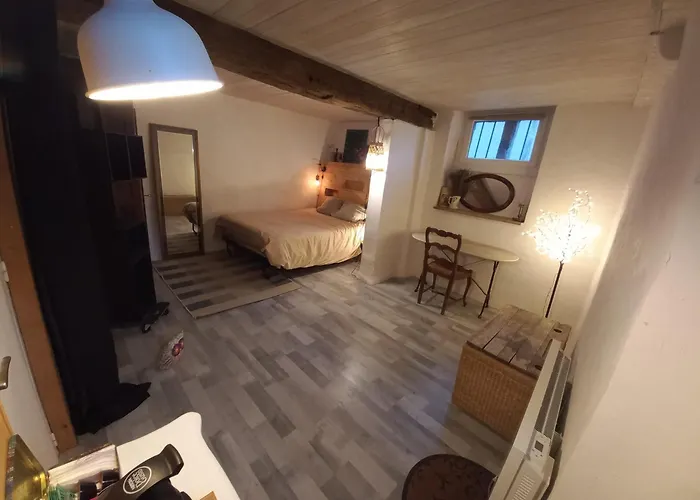 La Du Jardin 홈스테이 *